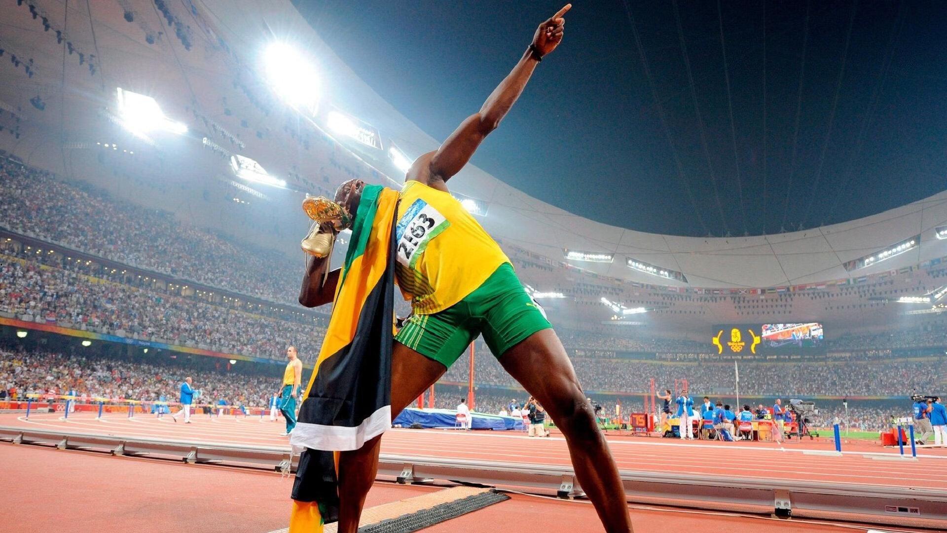 中国游泳队亚运会再创佳绩，多项纪录被刷新